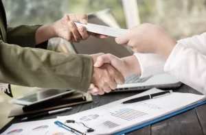 Derecho laboral empresarial: Cómo una buena asesoría laboral protege a tu pyme