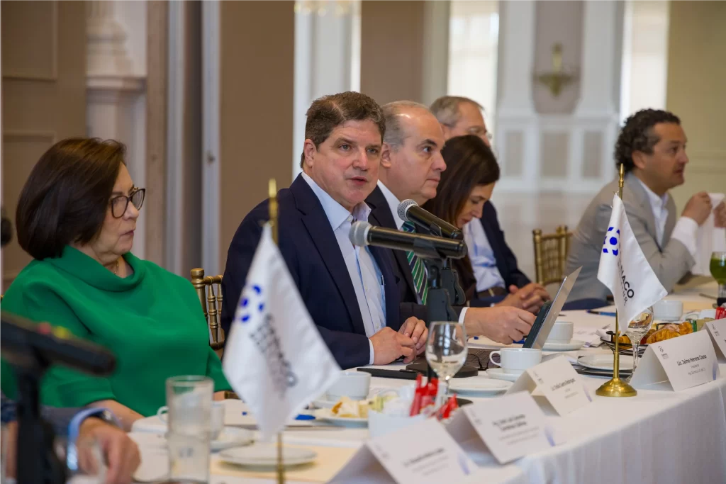 Junta de consejo Abril 02 - CANACO Monterrey