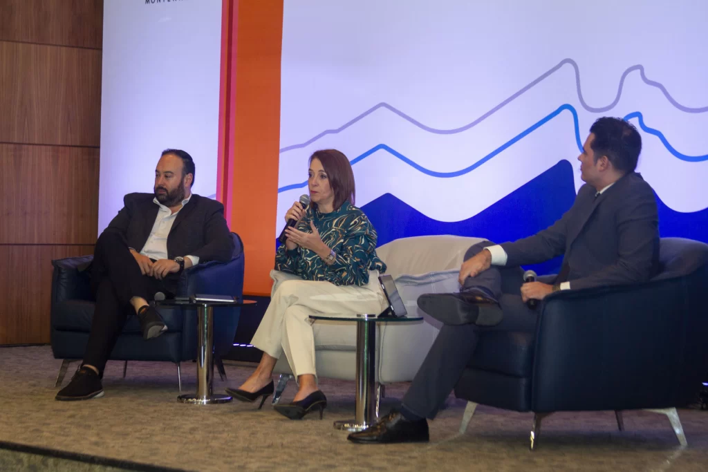 Charla - - Foro de comercio CANACO Mty