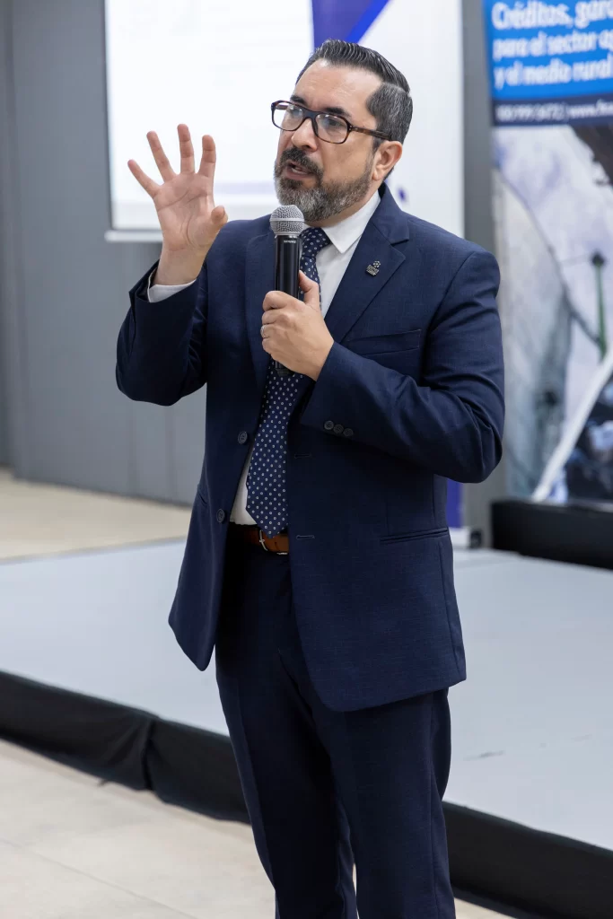 Dr. Jorge Omar Moreno Treviño, Asesor de CANACO e Investigador de la Facultad de Economía de la UANL