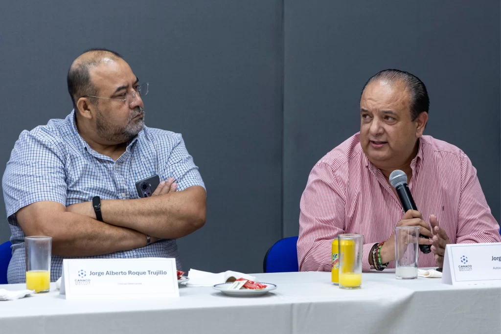 Reunion-Presidentes-Secciones-Especializadas-03-CANACO-Monterrey